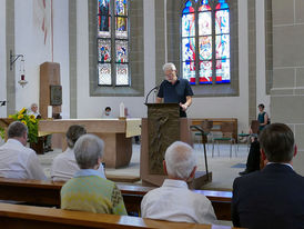 Feierstunde zum Abschluss der Renovierungsarbeiten in St. Crescentius (Foto: Karl-Franz Thiede)